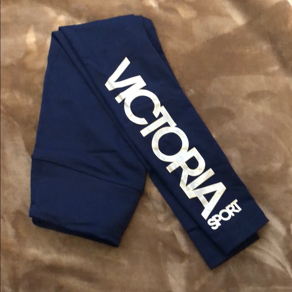 Brand new never worn Victoria secret sport legging